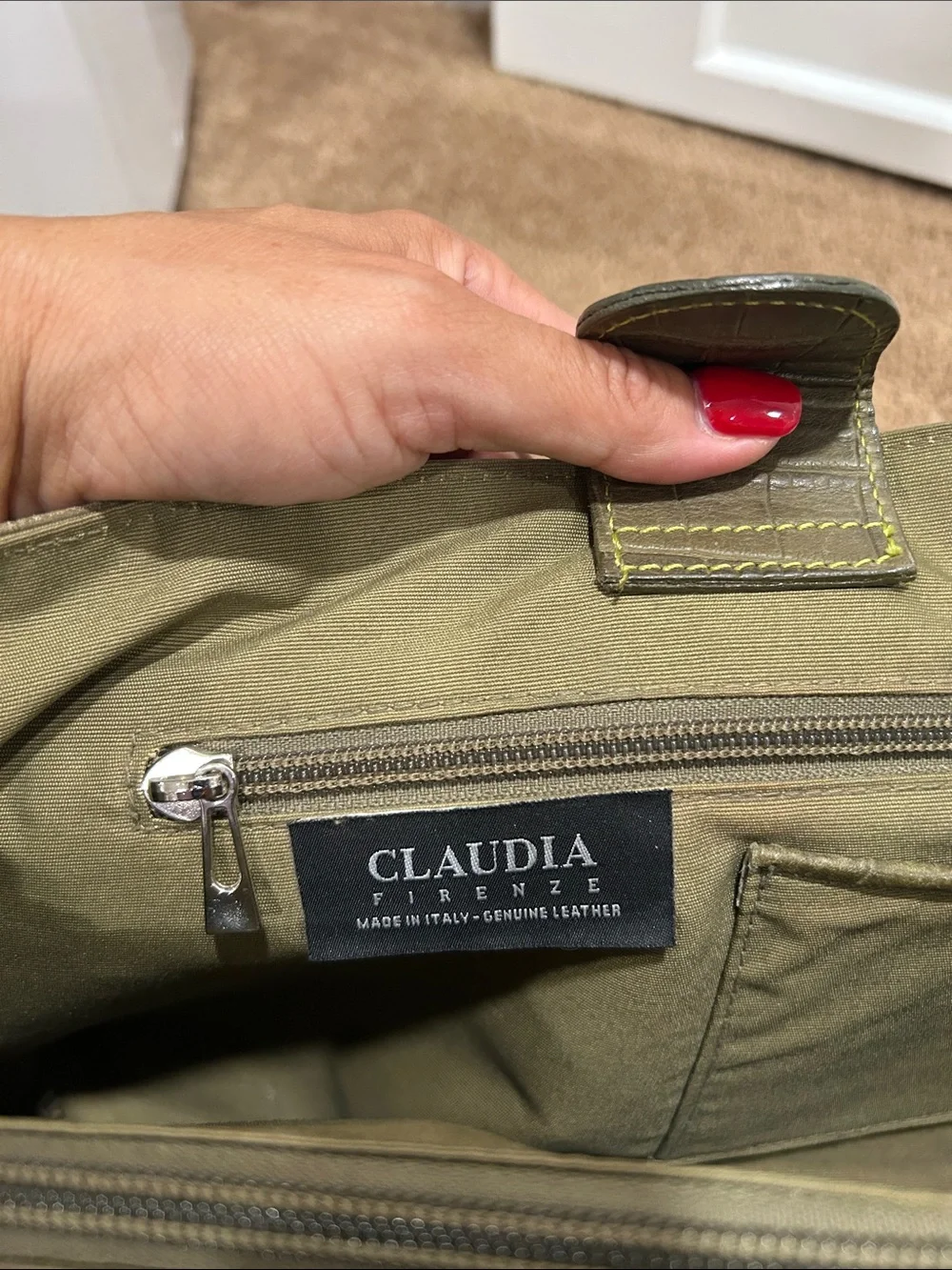 Claudia Firenze stylish olive